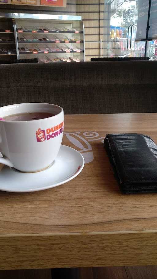 Dunkin' Donuts Gatot Subroto Medan 2