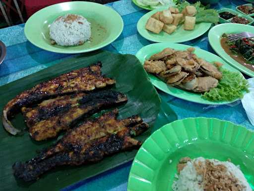 Ikan Bakar Seribu Pulau 10