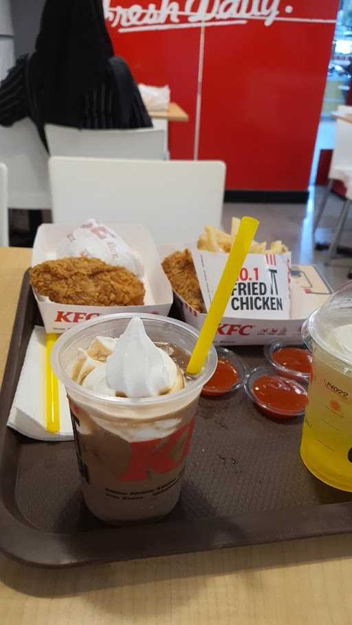 KFC - Plaza Medan Fair 8