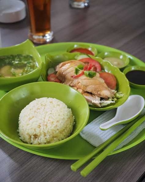 Nasi Ayam Hainan 1