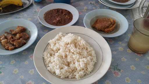 Rumah Makan Sitanggang 5