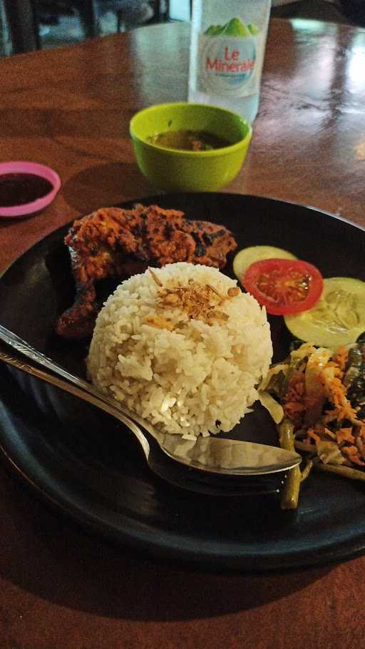 Warung Kopimura 10