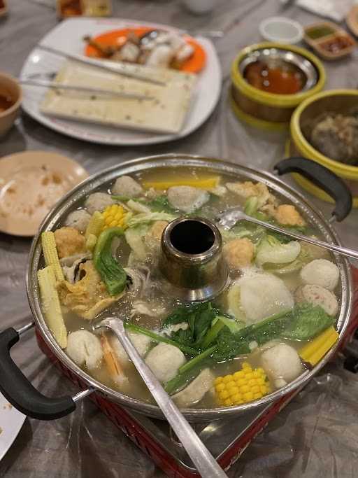 Dimsum & Steamboat Babura 7