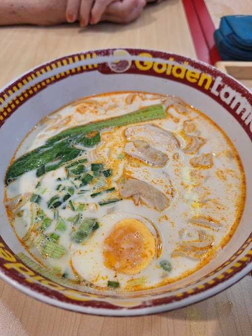 Golden Lamian - Sun Plaza 7