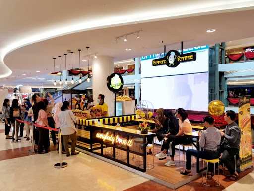 Fountain Ice Cream Cafe & Restaurant - Sun Plaza 9