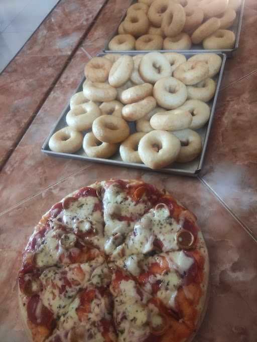 Donat & Pizza Mamecan 9