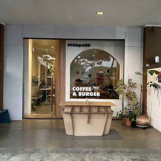 Higround Coffee & Burger - Kota Harapan Indah 7