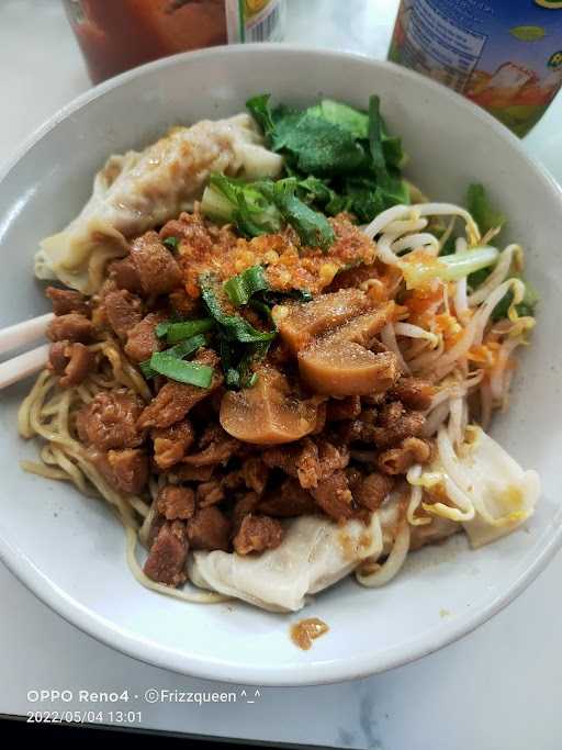 Bakmi Bangka Amen 2