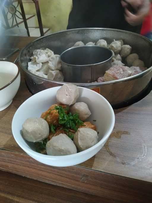 Bakso Bakwan Malang Cak Su Kumis, Ruko Boulevard Hijau 3