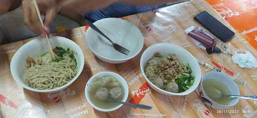 Mie Keriting Luwes 9