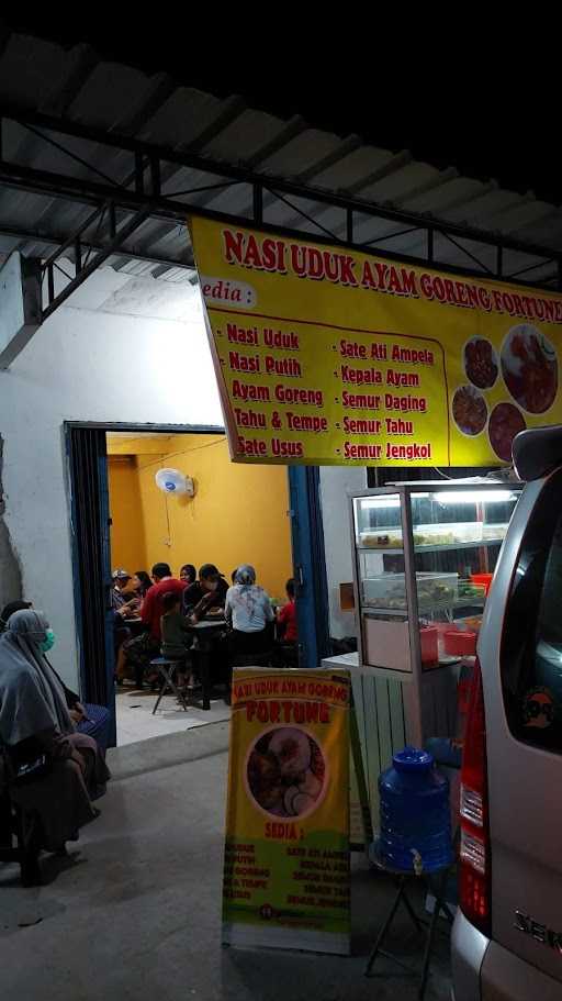 Nasi Uduk Ayam Goreng Fortune 4