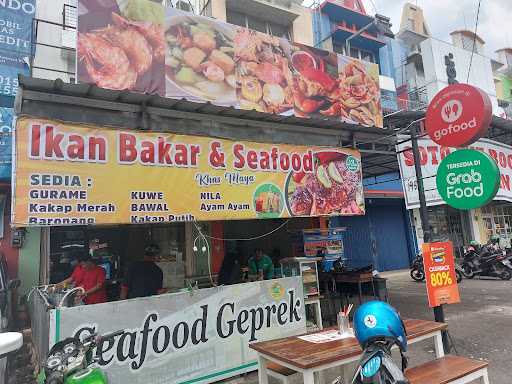 Seafood Geprek Restoran 1