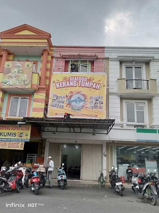 Kerang Tumpah Bang Djalu Harapan Indah Bekasi 8