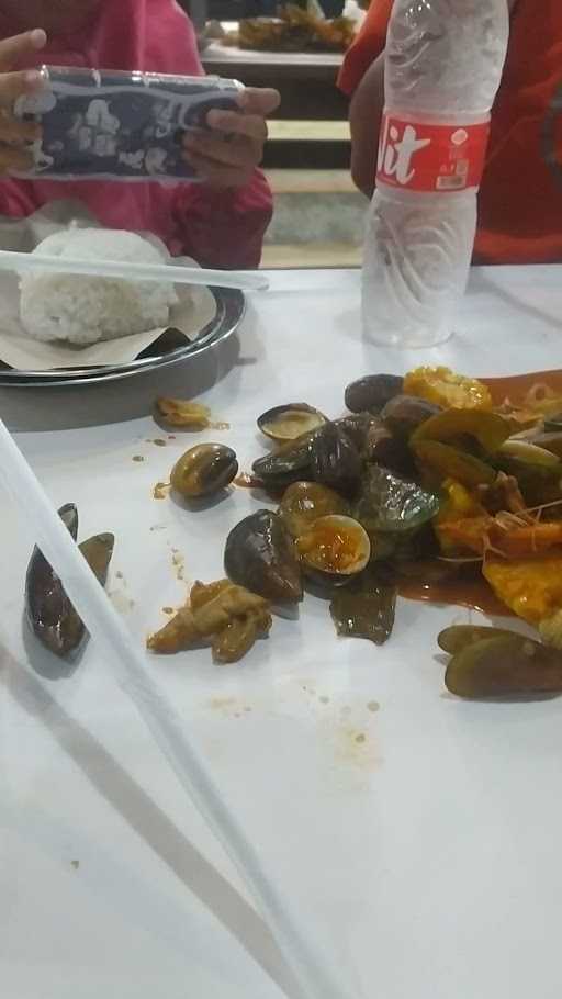 Kerang Tumpah Bang Djalu Harapan Indah Bekasi 1