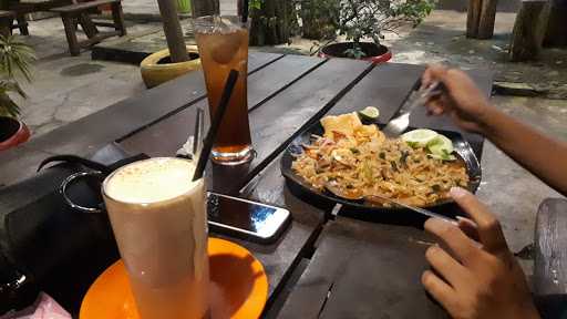 Delicious Coffee Pasbar 4