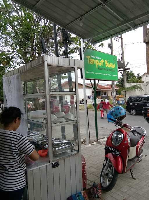 Kedai Tempat Biasa 4