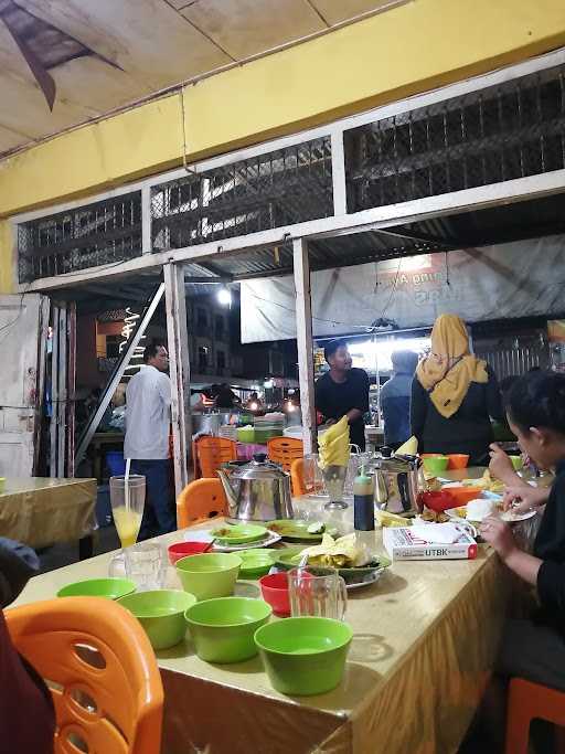 Warung Makan Mak Tiwi 4