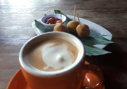 Cafe Rumah Pohon 9