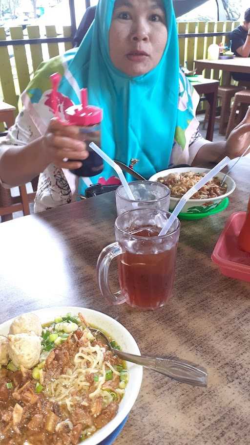 Bakso Barak Beranak Setia Budi 10