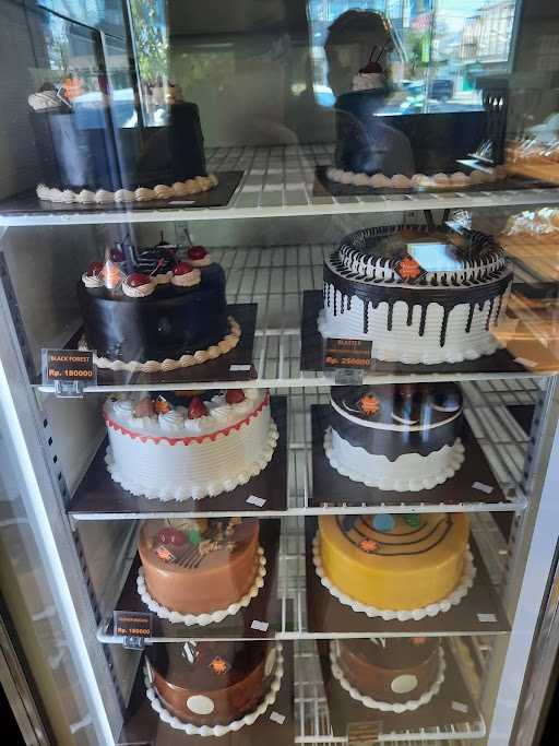 Clover Bakeshoppe Krakatau 2