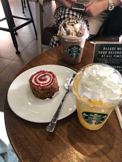 Starbucks - Centre Point Mall Medan 1