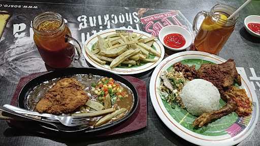 Ayam Penyet Surabaya 7