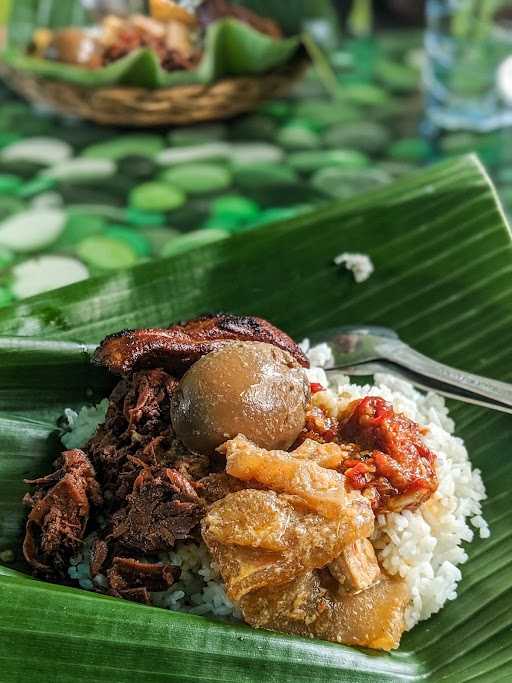 Gudeg Jogja Bu Ari 7