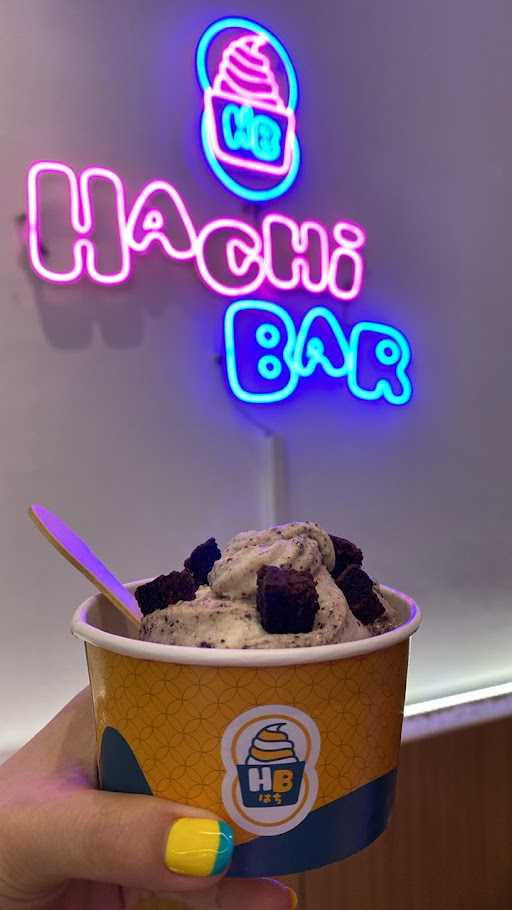 Hachi Bar 9