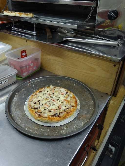 Hanis Pizza 1