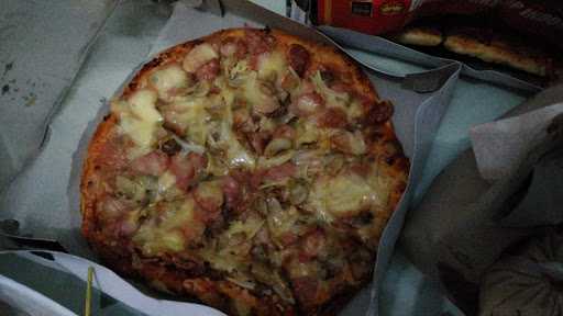 Hanis Pizza 2