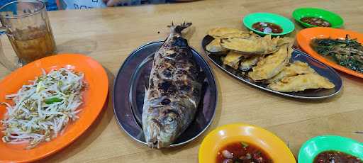 Ikan Bakar Sibolga 7