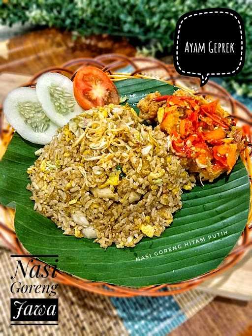 Nasi Goreng Hitam Putih 4