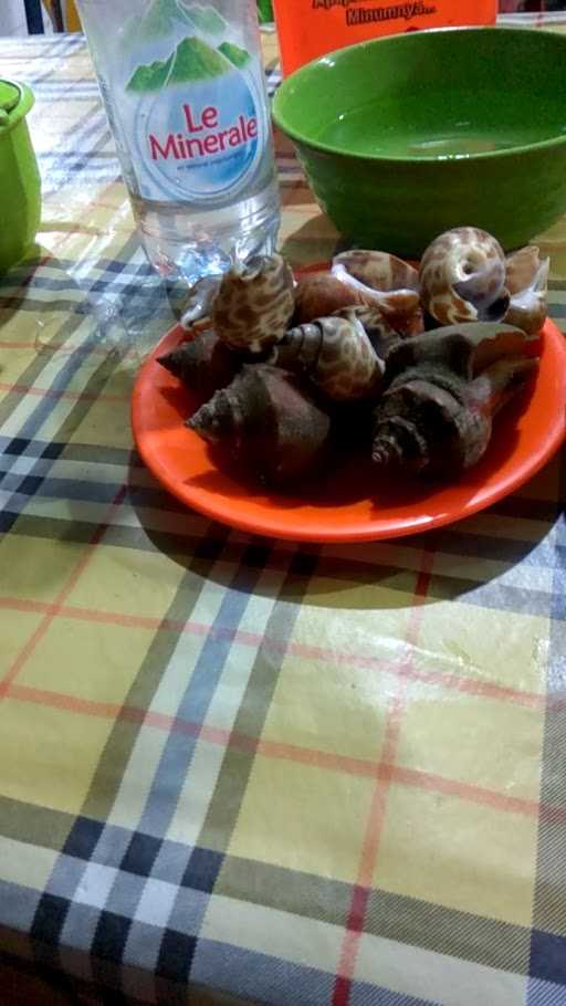 Papa Kerang Rebus 10