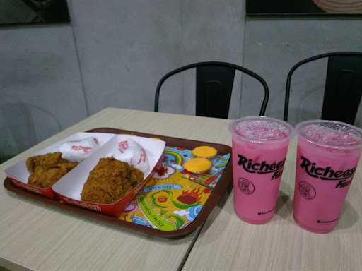 Richeese Factory 1