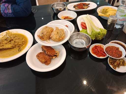 Rumah Makan Uda Sayang 6