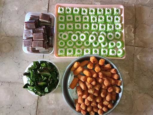 Kue Basah Bude Irma 7