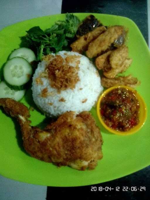 Ayam Penyet Mbak Mar 1