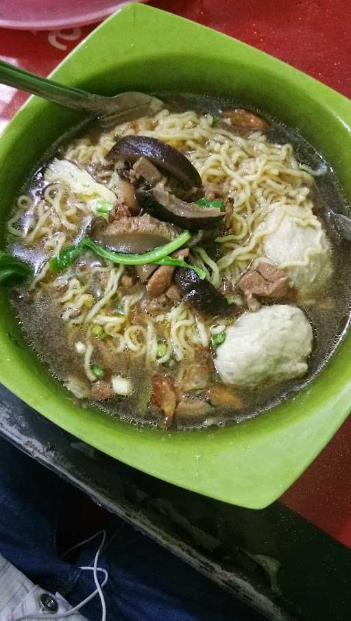 Bakso Ari & Ayam Penyet 7