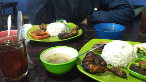 Warung Mie Sop Mbak Sri 2