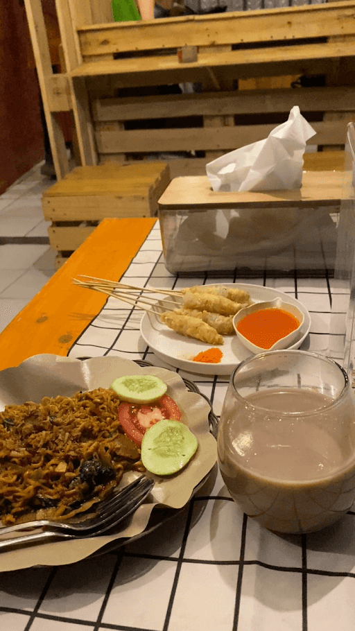 Kedai Rokzy 10