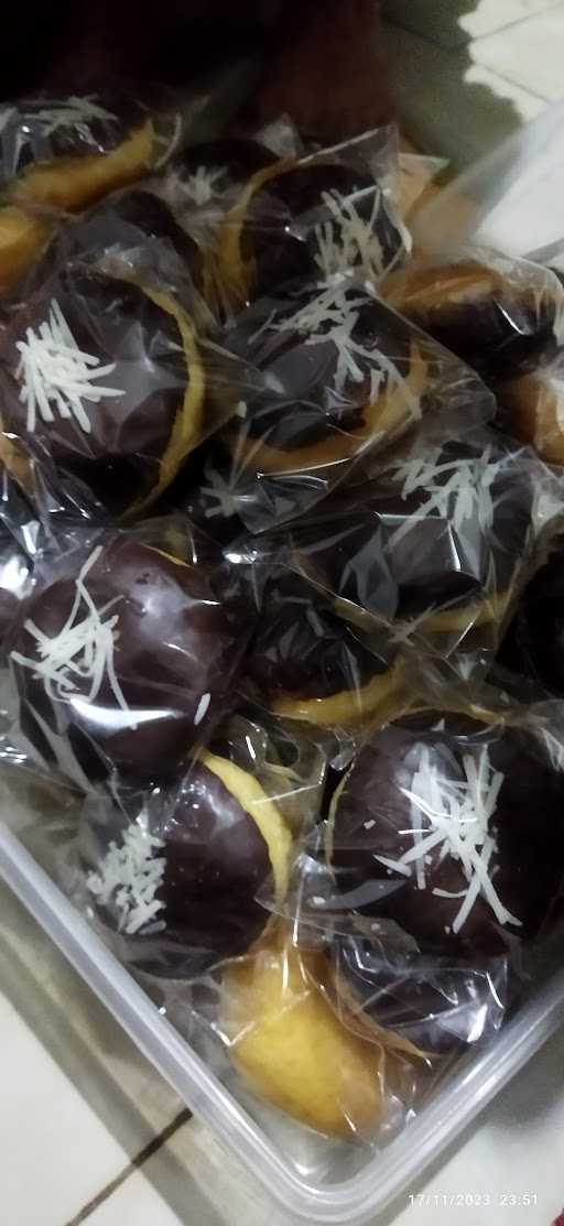 Chaca Donat ( Donatna Orang Bogor ) 2