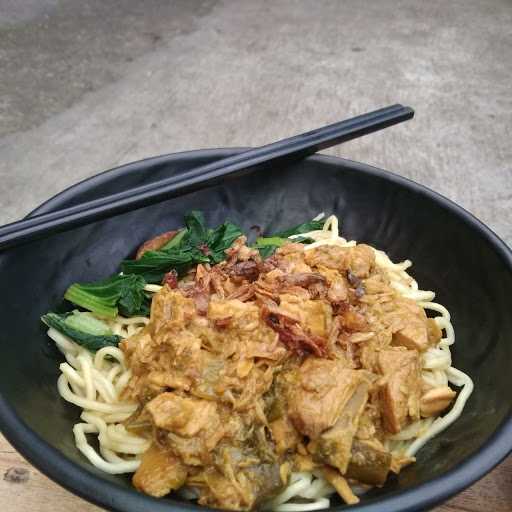 Mie Ayam Bakso Bandung 5