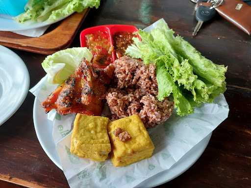 Warung Nasi Ampera 5