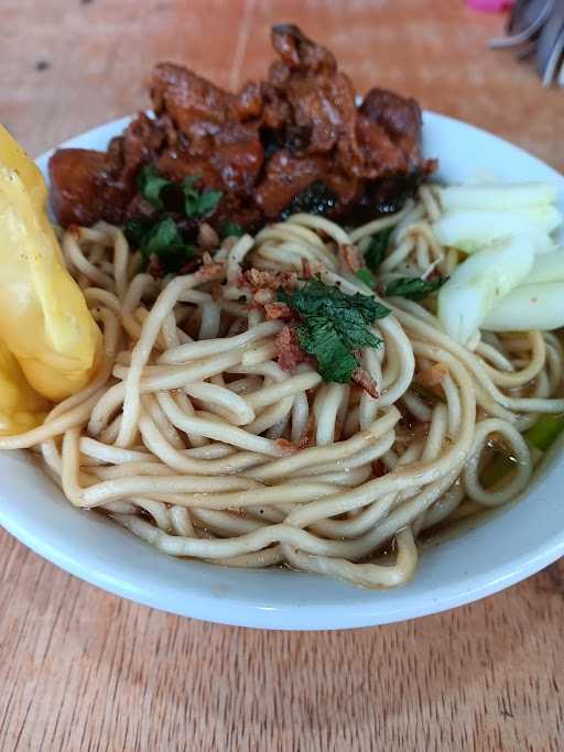 Bakso Dan Mi Ayam 77 Bali, Cabang Melaya 2