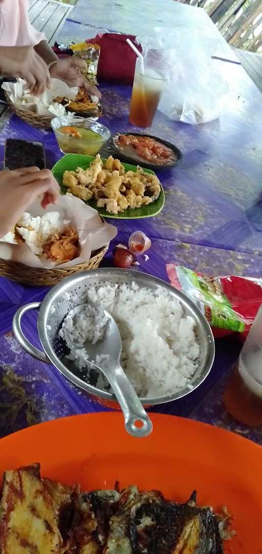 Warung Ikan Bakar Karang Impian 8