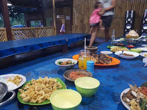 Warung Ikan Bakar Karang Impian 9