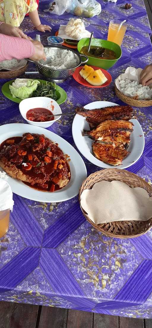 Warung Ikan Bakar Karang Impian 6