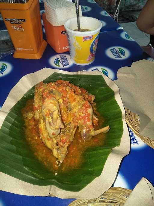 Warung Ayam Betutu Lina Putri 3 10