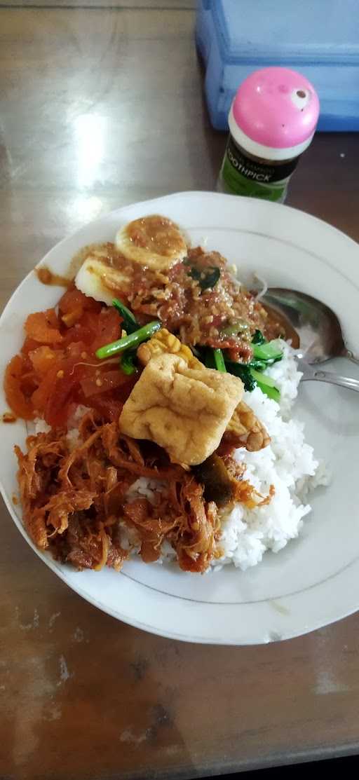 Warung Makan Hj. Hayati ᬯᬭᬫᬓᬦᬳᬚᬚᬳᬬᬢ᭟ 1