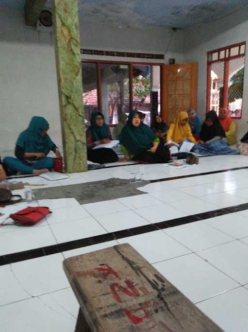 Miftahul Ulum Islamic Boarding Tlogobedah 9